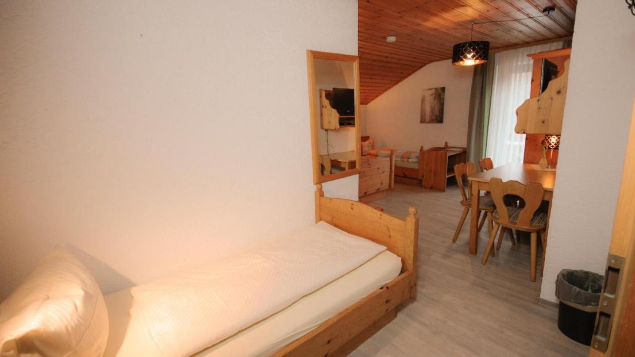 Pension Eichertstueberl Furth im Wald Exterior photo